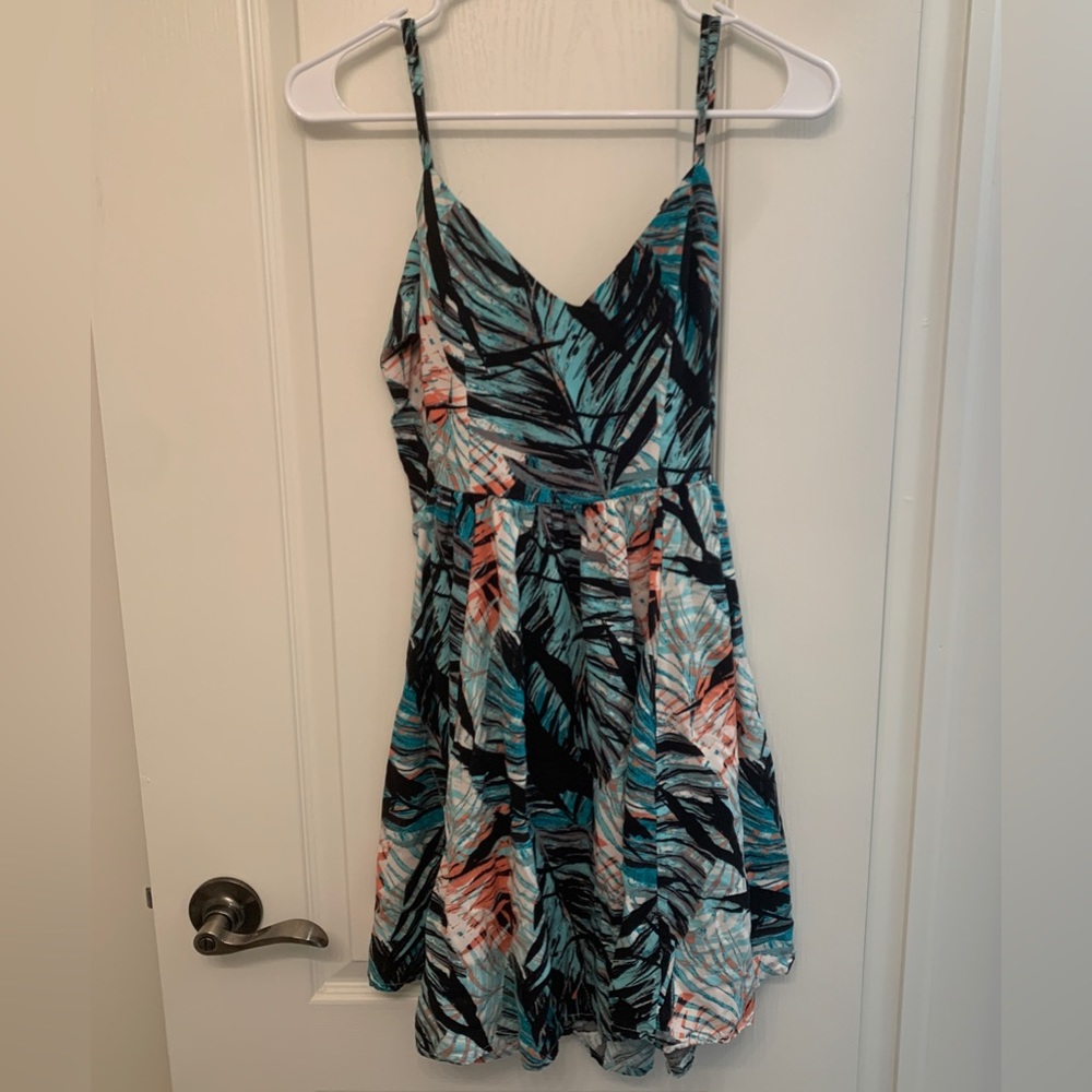 3/$35 ardene summer dress (size xs)